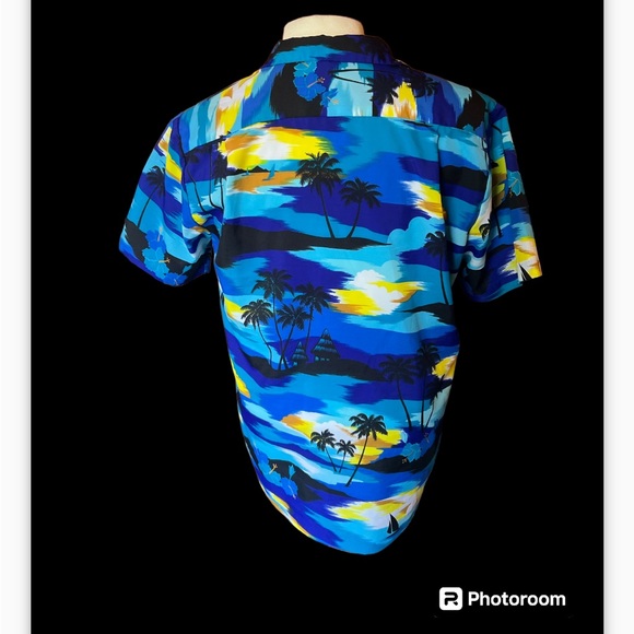 Vintage 70s Hawaiian shirt - Picture 3 of 3